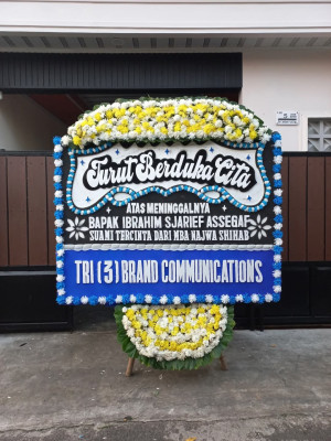 Papan Bunga Duka di Pulau Banyak Barat